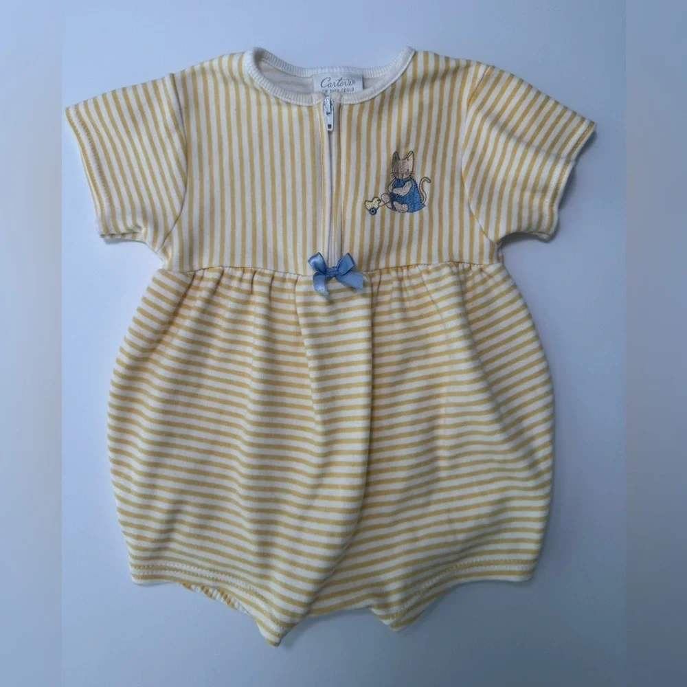 Vintage Carter White/Yellow Romper Size 6-9